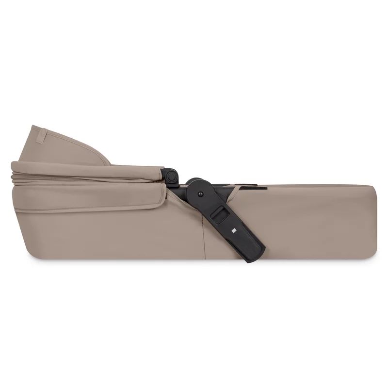 Carucior 3 in 1, Lionelo, Greet, Pana la 15 kg, Cadru aluminiu, Cu landou si salteluta moale, Cu scoica auto, Reversibil, Cu accesorii, Maner, suport pentru picioare, spatar reglabile, Bej