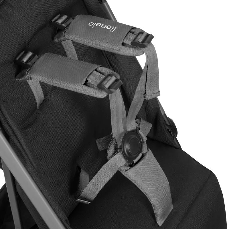 Carucior sport, Lionelo, Julie Air, Greutate redusa - 7.5 kg, Sustine 22 kg, 6 luni+, Capotina impermeabila, Protectie SPF 50+, Include suport sticla, Pliere compacta pentru calatorii, Conform cu EN1888-1 si EN1888-2, Gri