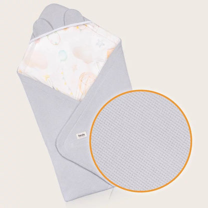 Paturica de infasat, Lionelo, Pentru scoica auto, carucior si landou, Cu multiple utilizari, Cu inchidere arici velcro, Dimensiune 90x90 cm, Din bumbac, TOG 2.5, 12-18 luni, Albastru